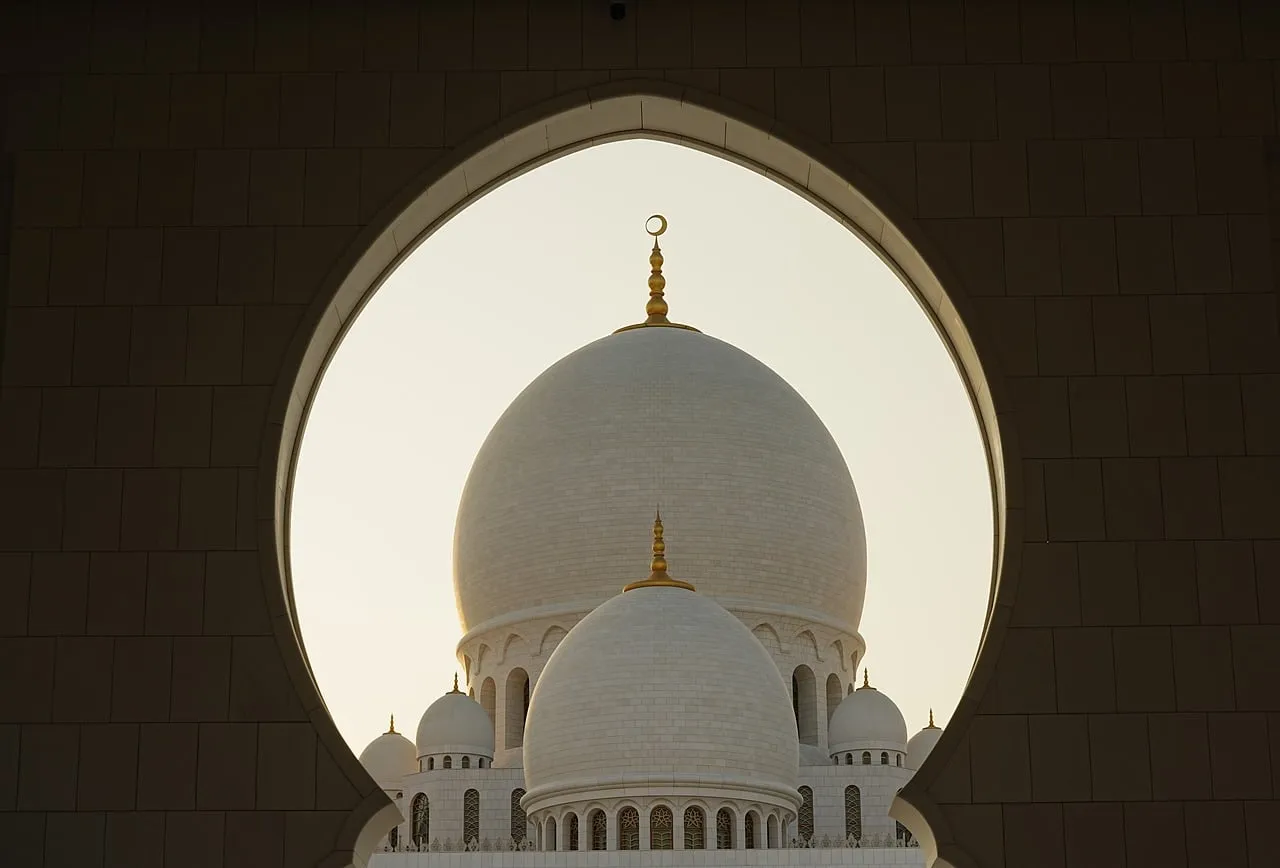 Professional chauffeur and executive car service in Abu Dhabi, United Arab Emirates
