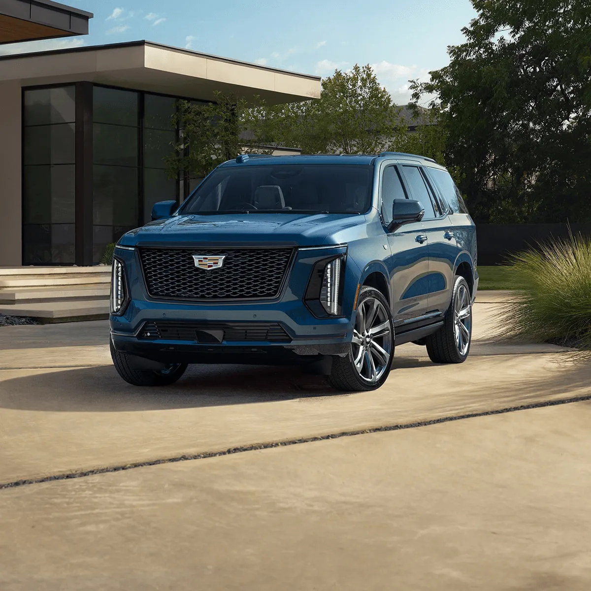 Premium SUV — Exterior — BNG Worldwide Chauffeur Services executive fleet vehicle
