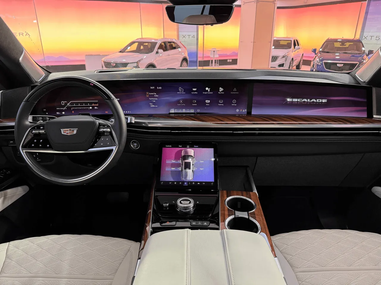 Premium SUV Interior thumbnail