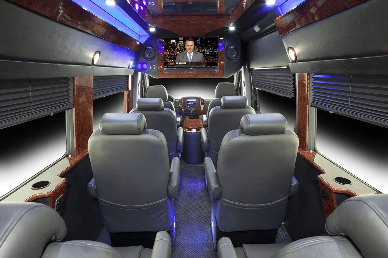 Mercedes Sprinter Van Interior thumbnail