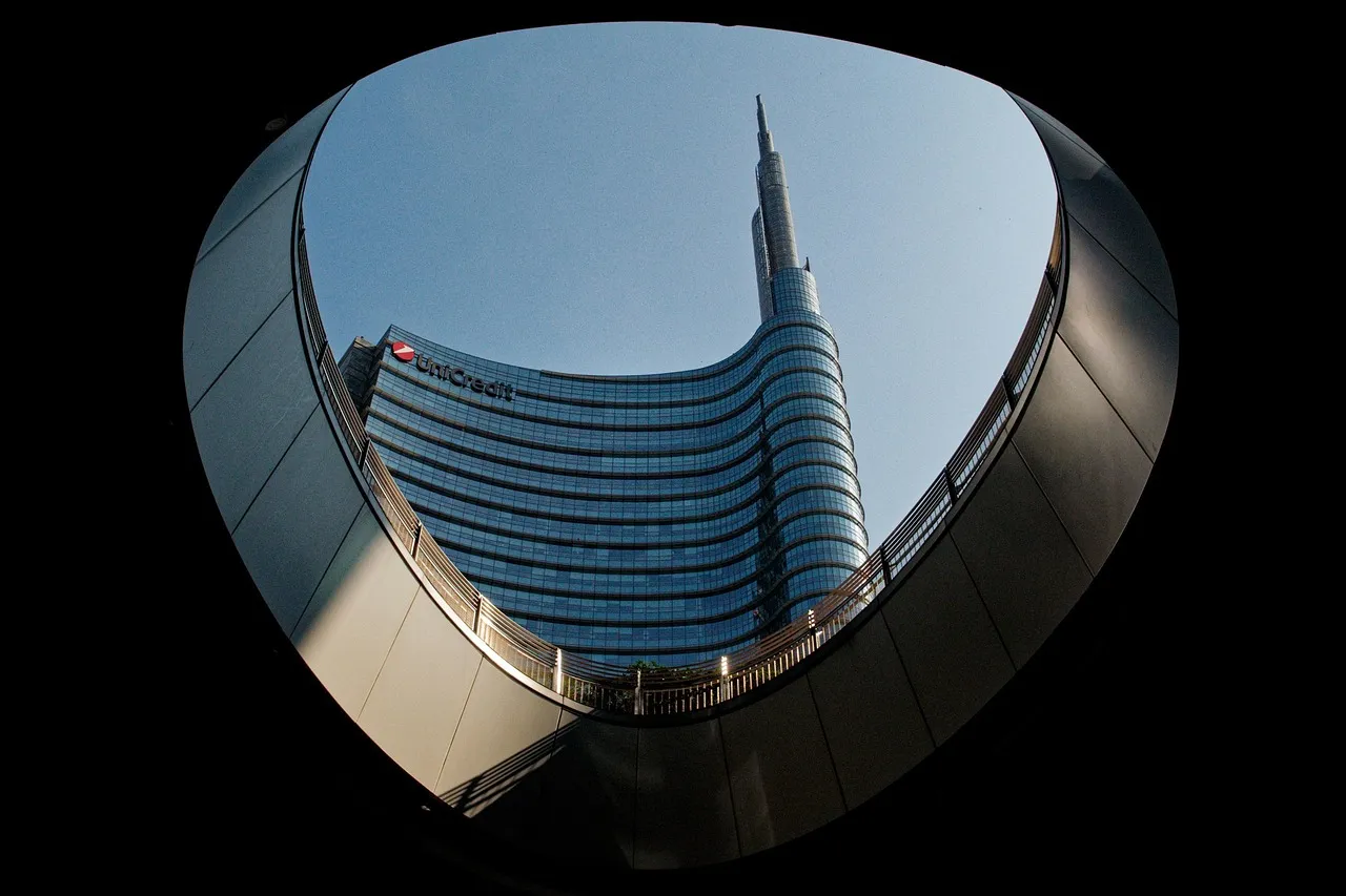 Professional chauffeur and executive car service in Milan, Italy