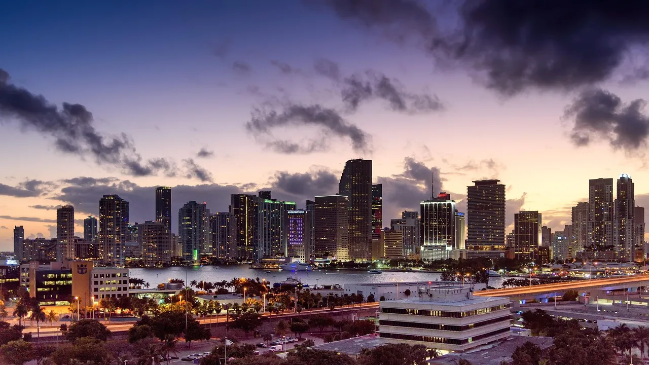 Professional chauffeur and executive car service in Orlando, United States