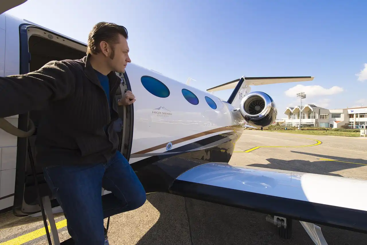 Private Aviation — BNG Worldwide Chauffeur Services