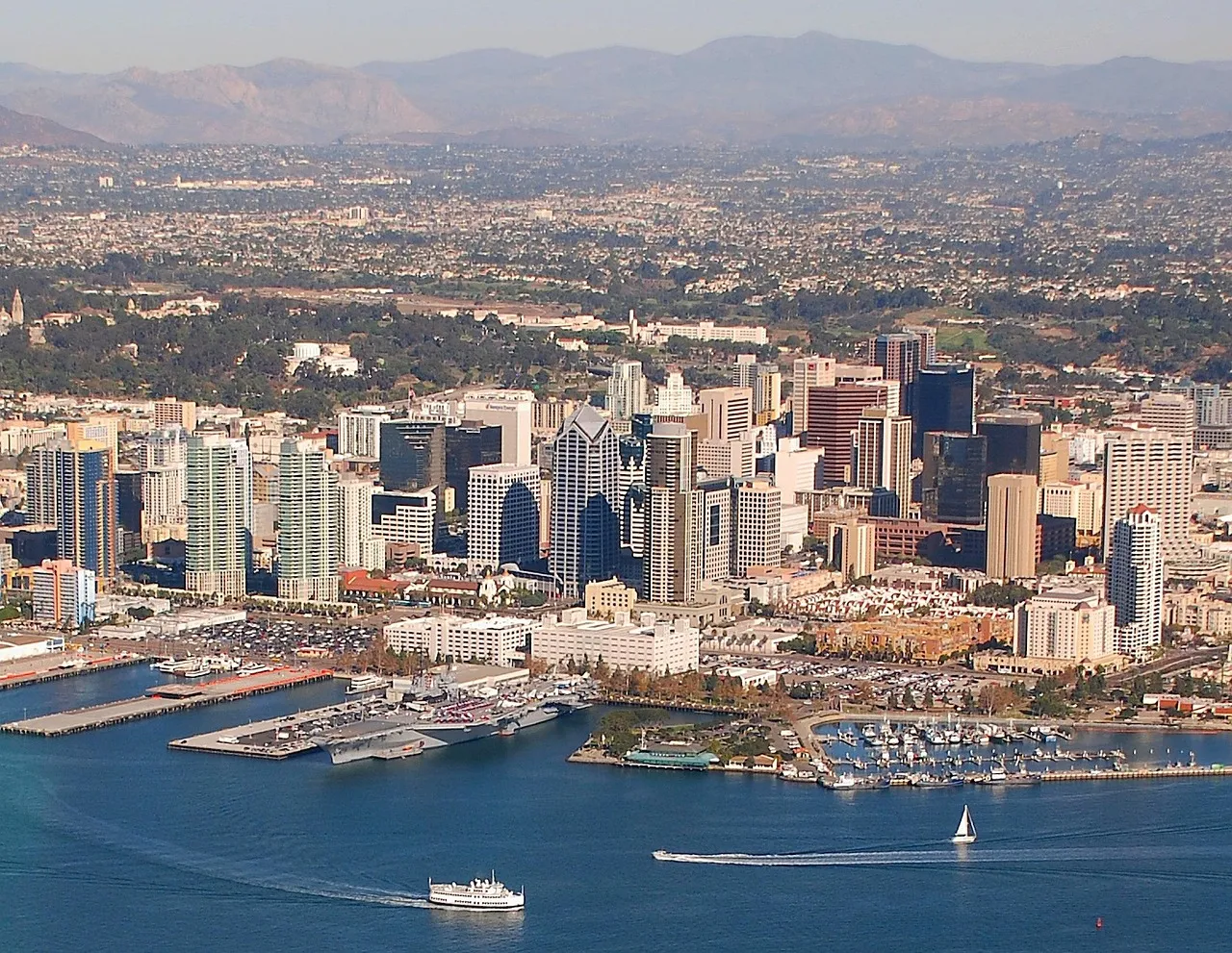 Flight-tracked airport car service at San Diego International Airport (SAN) in San Diego